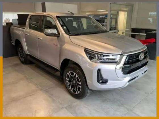 TOYOTA HILUX 2.8 D-4D TURBO DIESEL CD SRX 4X4 AUTOMÁTICO